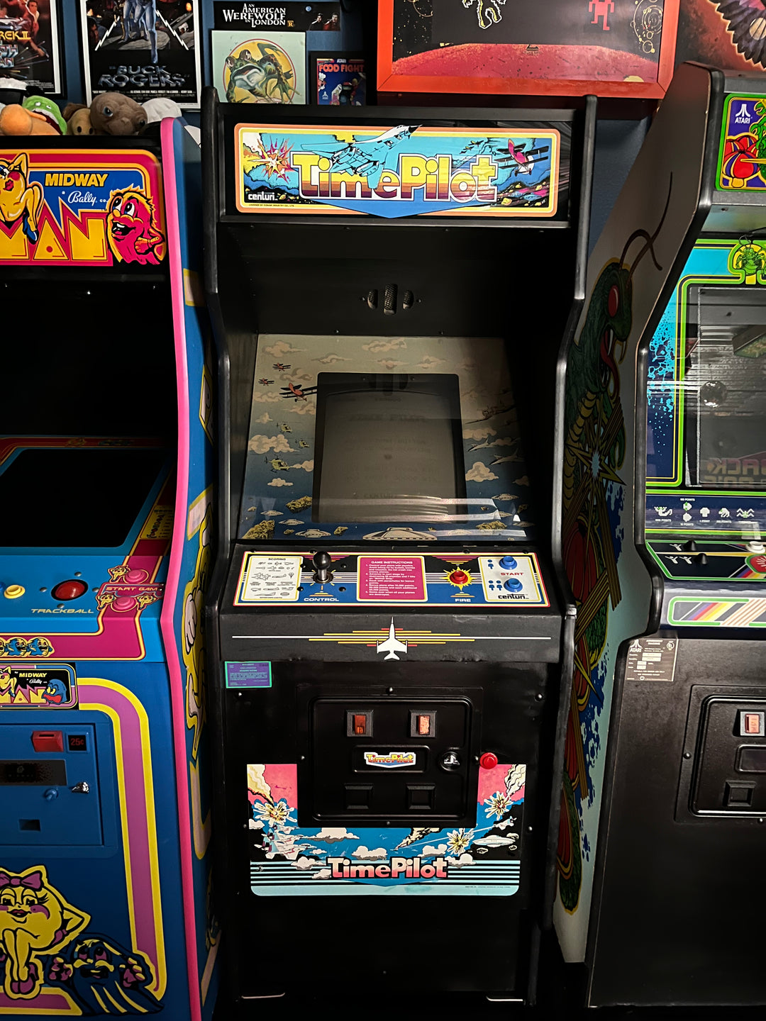 Time Pilot marquee – Szabo's Arcades