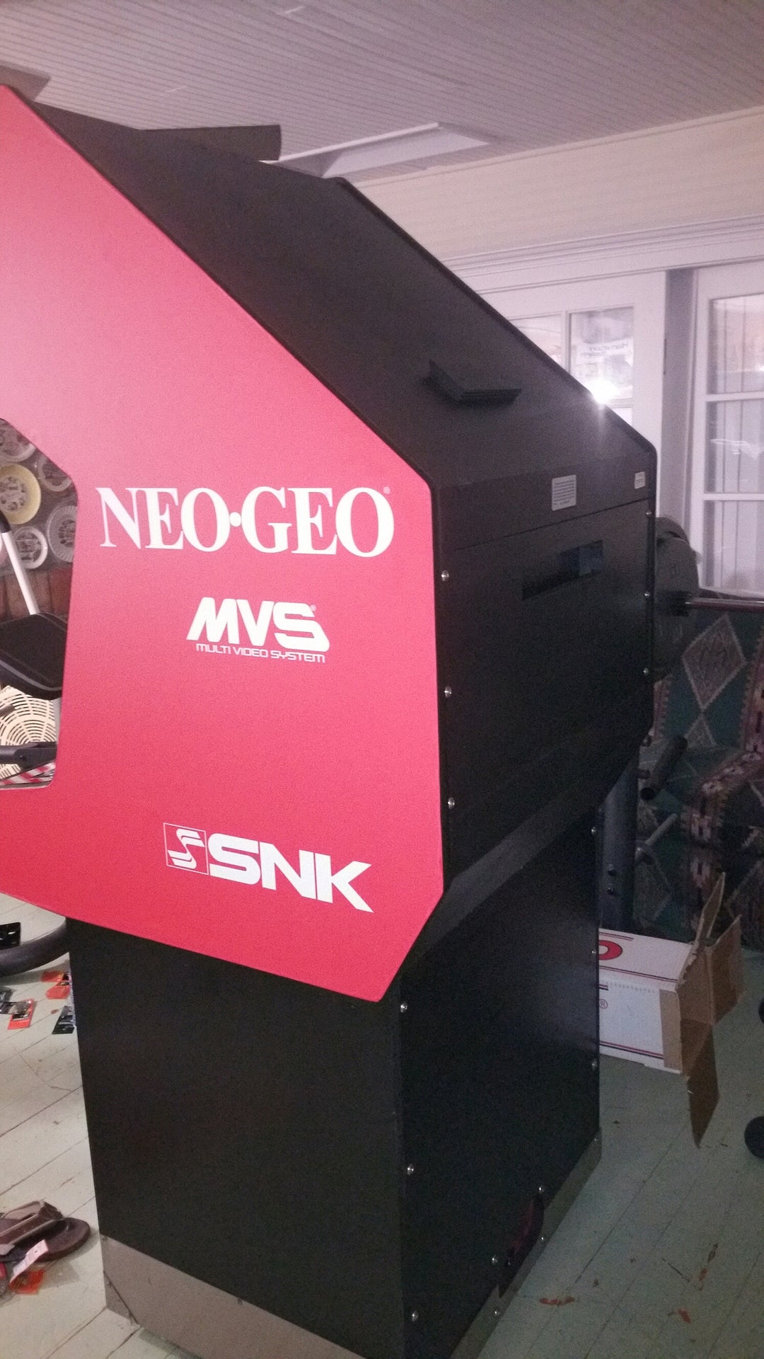 NEO-GEO MVS2-4 & 6 Big Red- Front Art with arrows. – Szabo's Arcades