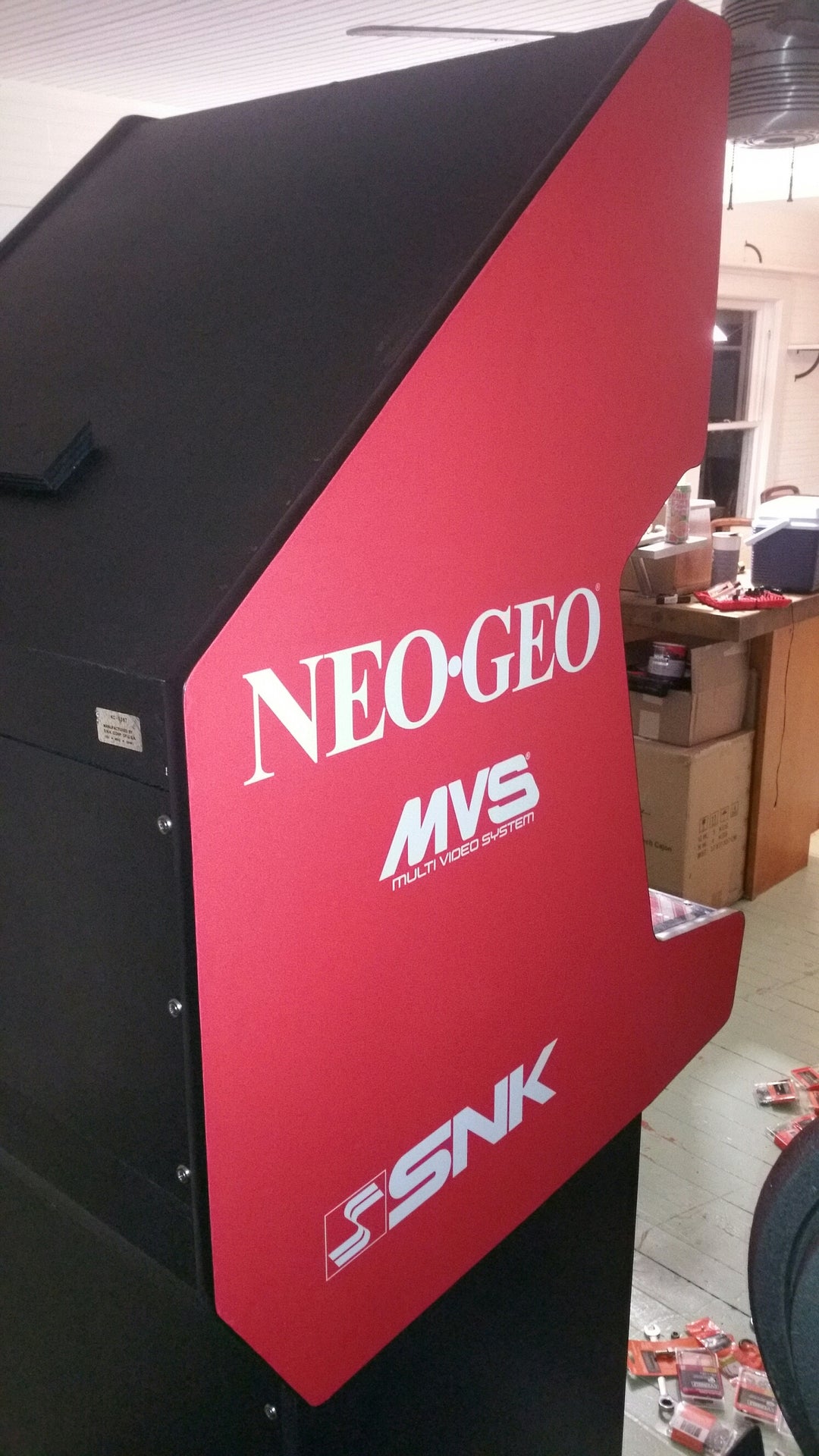 NEO-GEO MVS2-4 & 6 Big Red- Front Art with arrows. – Szabo's Arcades