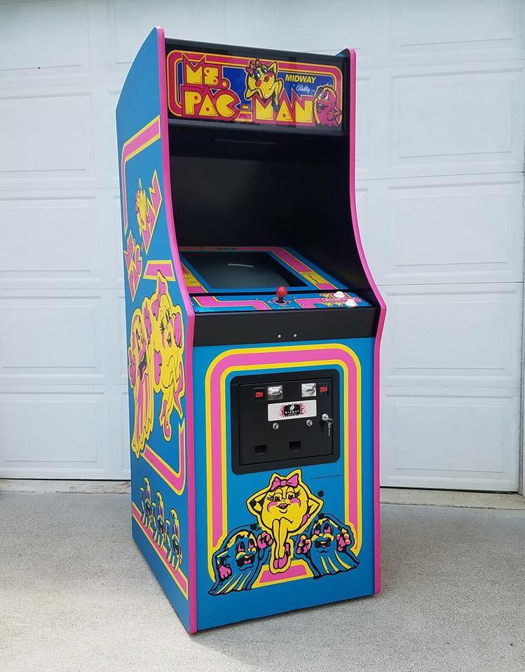 アンディママ　アンファン　ハッチボードＳ Ms. Pacman- Sides and Front Art – Szabo's Arcades