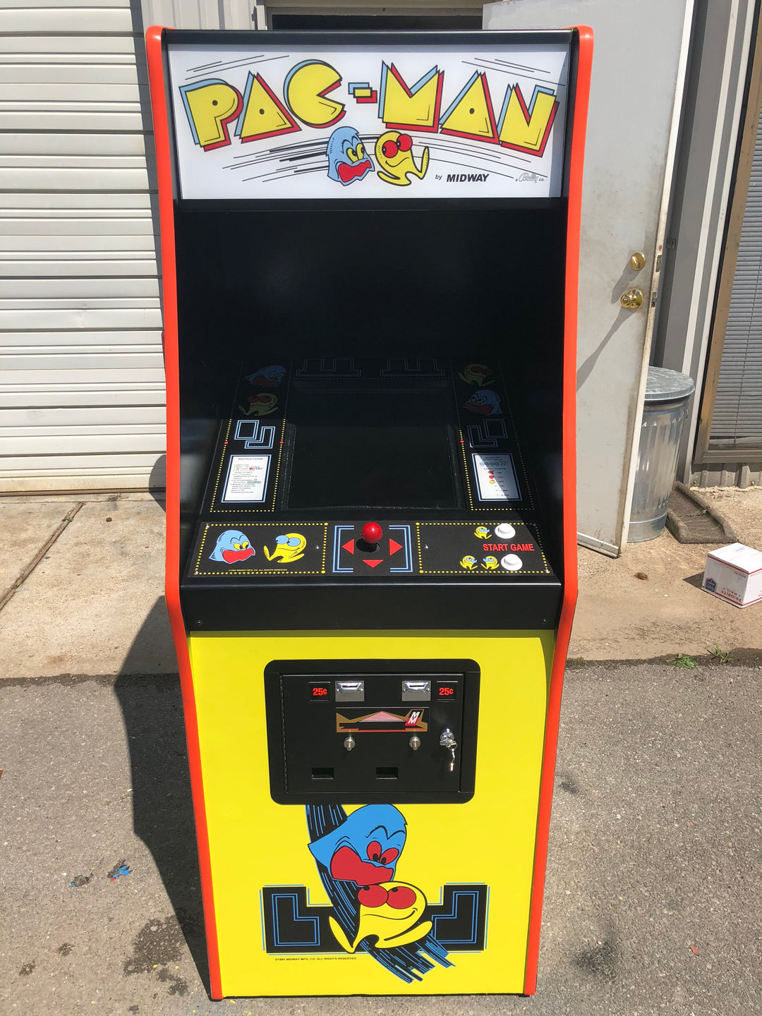Pacman-Side Art – Szabo's Arcades